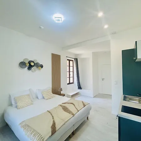 Gabrielle Hotel 2*